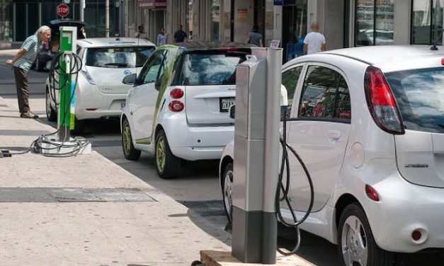 Perkembangan Teknologi Mobil Listrik Di Era Modern
