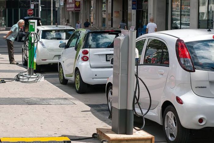Perkembangan Teknologi Mobil Listrik Di Era Modern