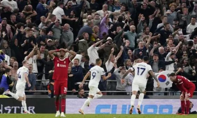 Peran Suporter Dalam Memberikan Energi Bagi Tim Sepak Bola
