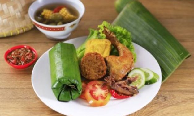 Jajanan Tradisional Kembali Naik Daun Di Kalangan Anak Muda